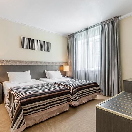 Maidan Palace Hotel Kiev Esterno foto