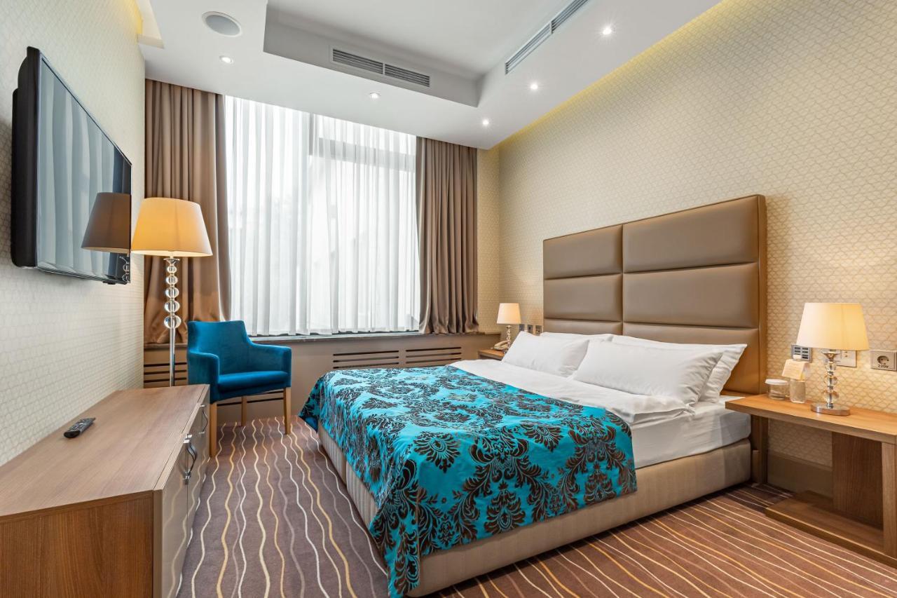 Maidan Palace Hotel Kiev Esterno foto